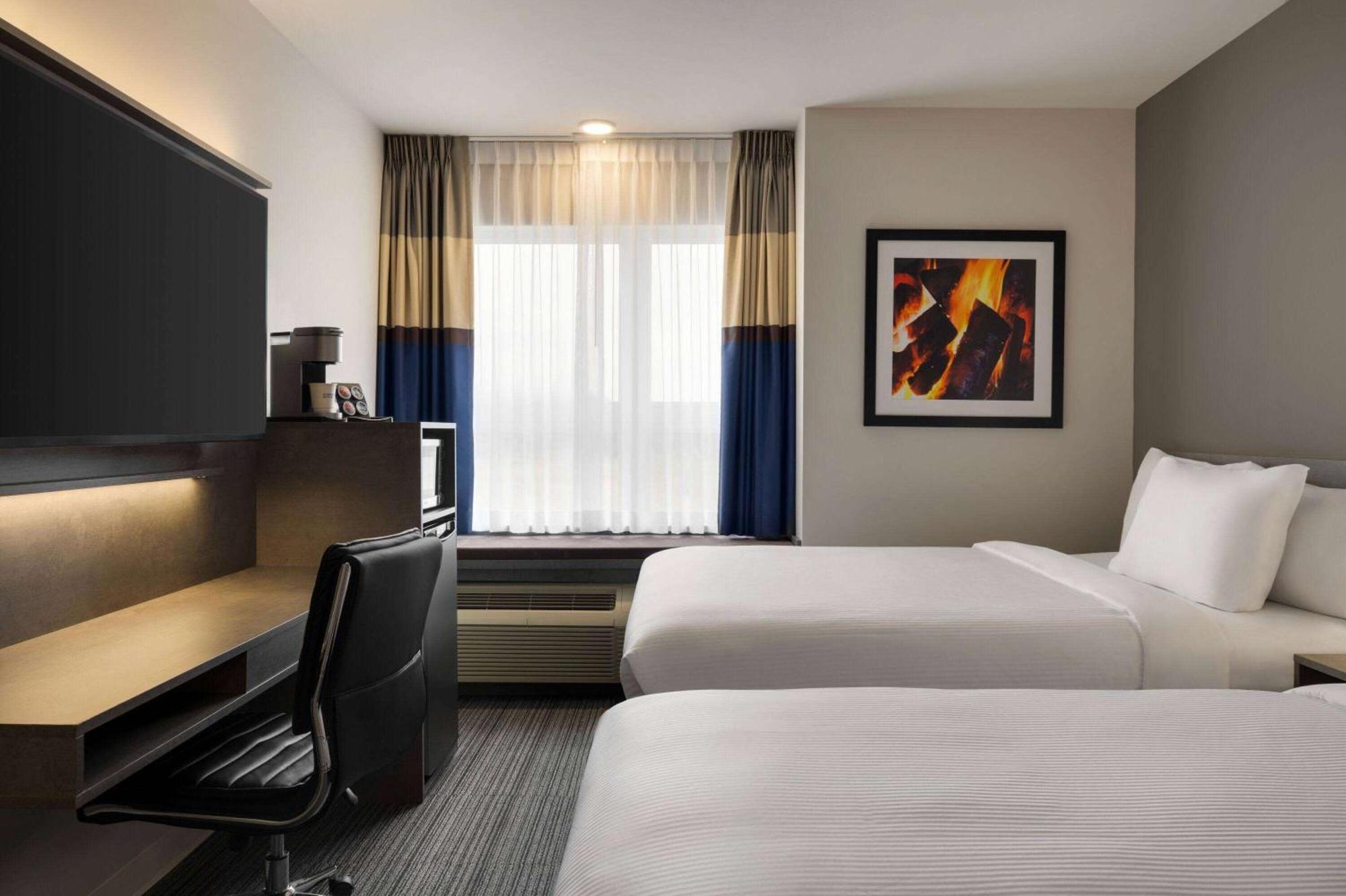 Microtel Inn & Suites By Wyndham Boisbriand Sainte-Thérèse-de-Blainville Eksteriør bilde